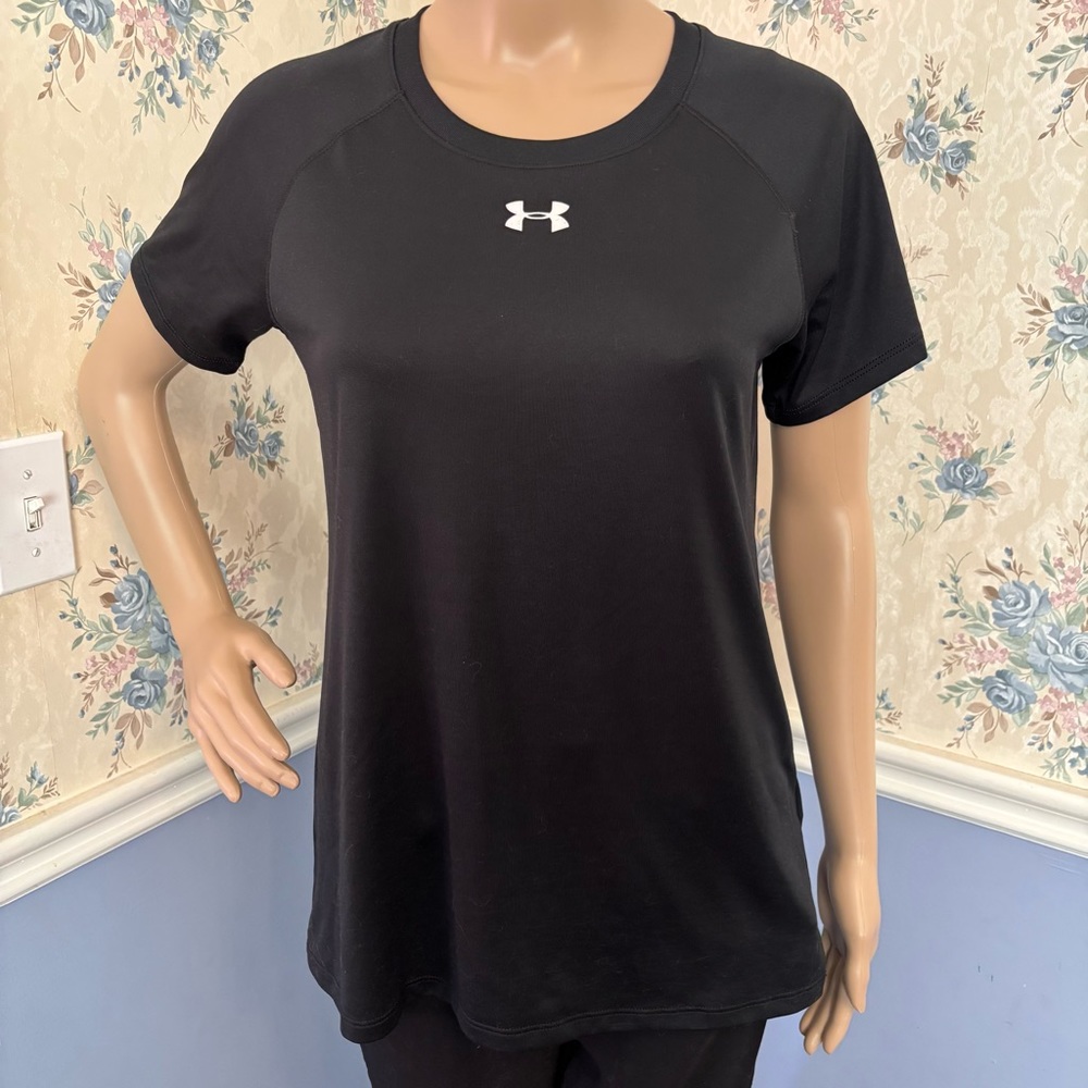 Under Armour Black Relaxed Fit Short Sleeve Tee, Size S